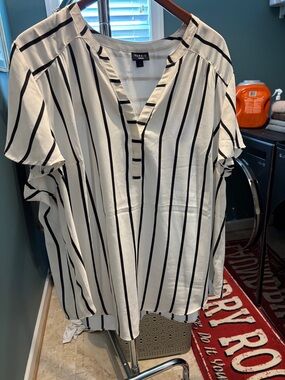 torrid Harper Blouse White and Black Vertical Stripe Short Sleeves